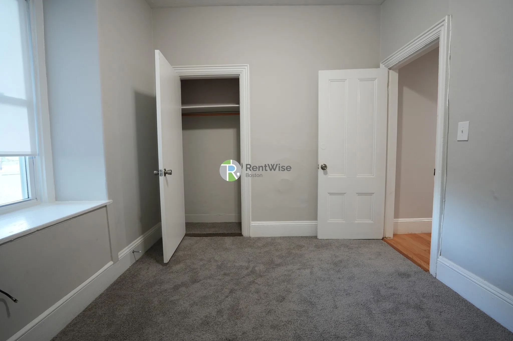 4 bed, 2 bath apartment for rent at 172 Bigelow St Unit 02, Oak Square — photo 15 of 26