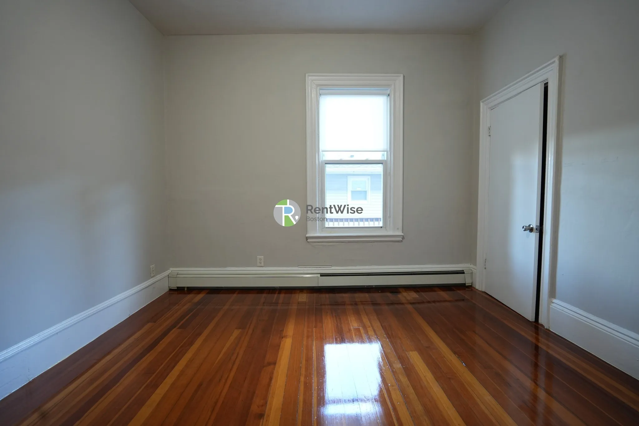 4 bed, 2 bath apartment for rent at 172 Bigelow St Unit 1, Oak Square — photo 13 of 26