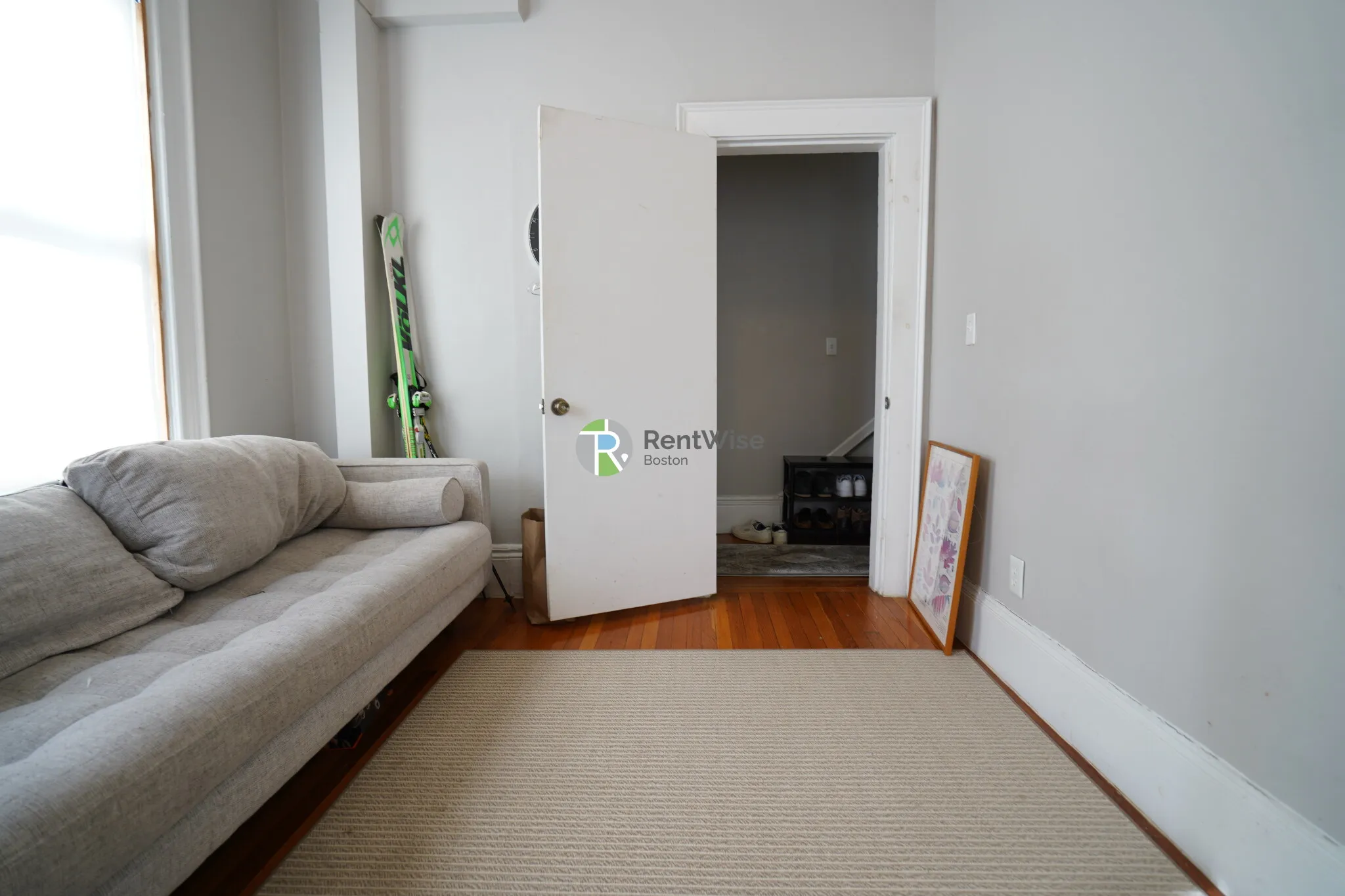 4 bed, 2 bath apartment for rent at 172 Bigelow St Unit 1, Oak Square — photo 12 of 23