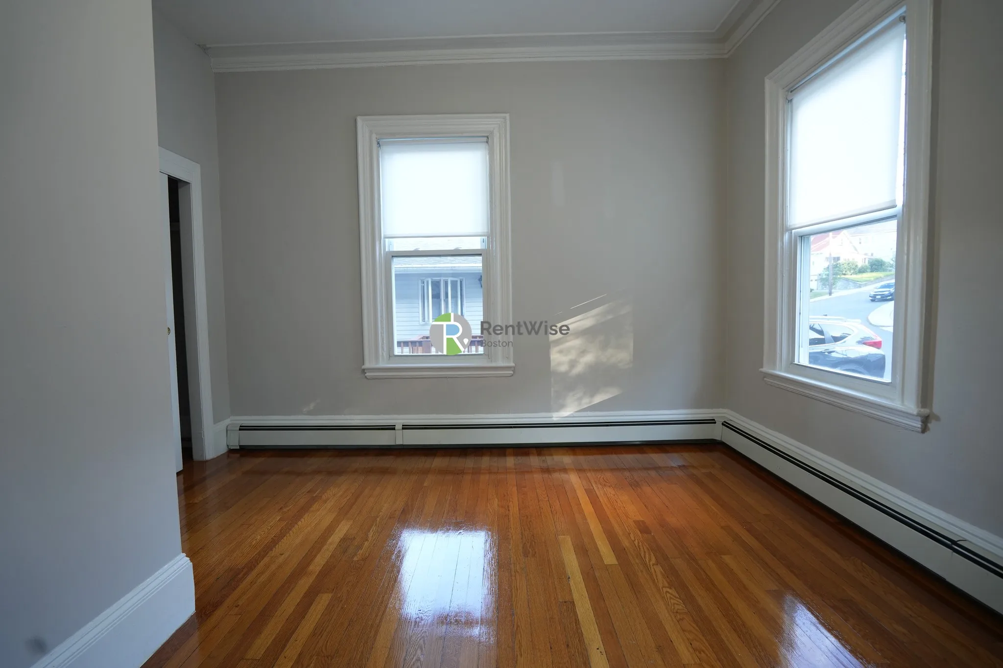 4 bed, 2 bath apartment for rent at 172 Bigelow St Unit 1, Oak Square — photo 9 of 26