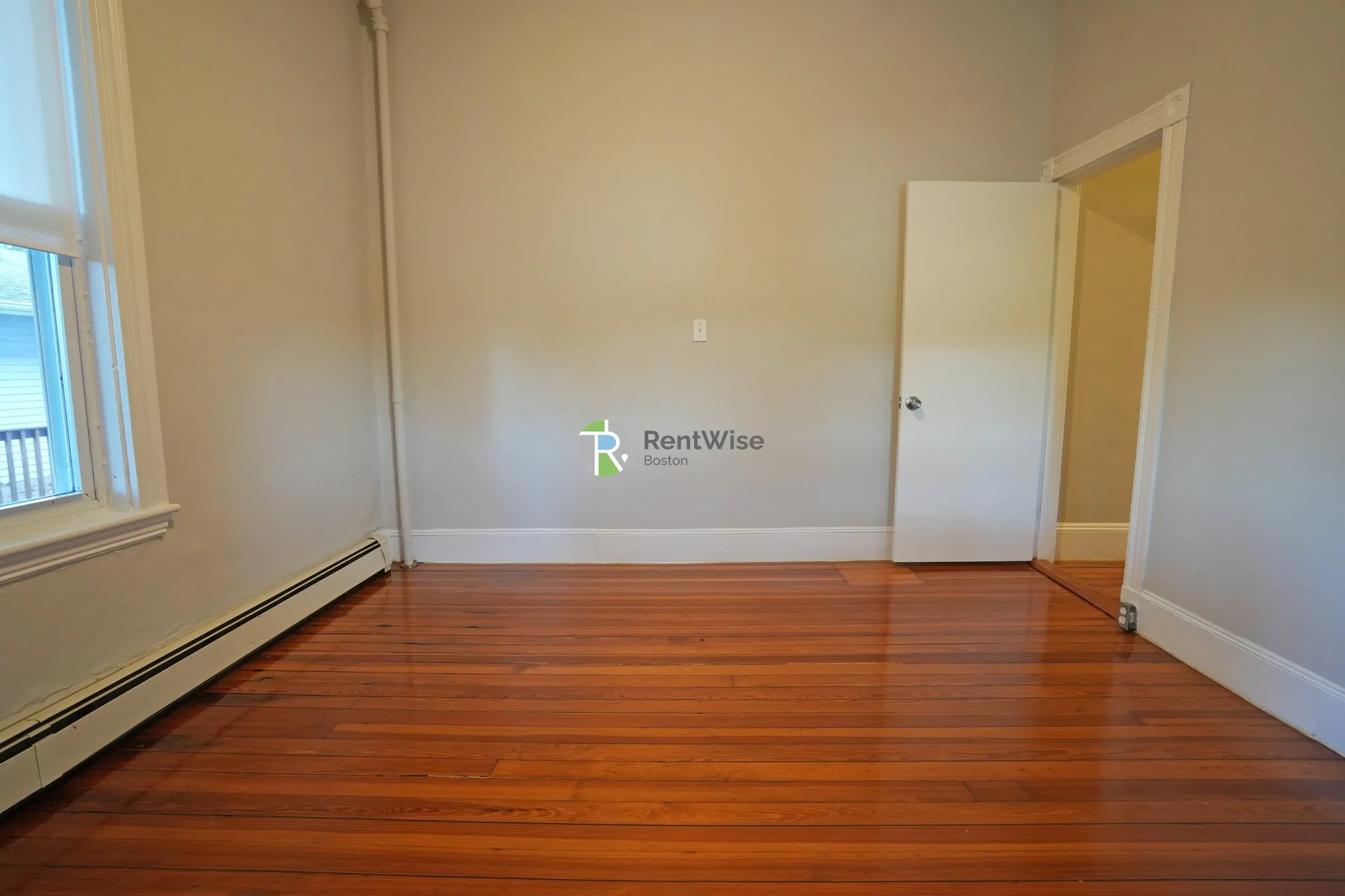 4 bed, 2 bath apartment for rent at 172 Bigelow St Unit 1, Oak Square — photo 23 of 26