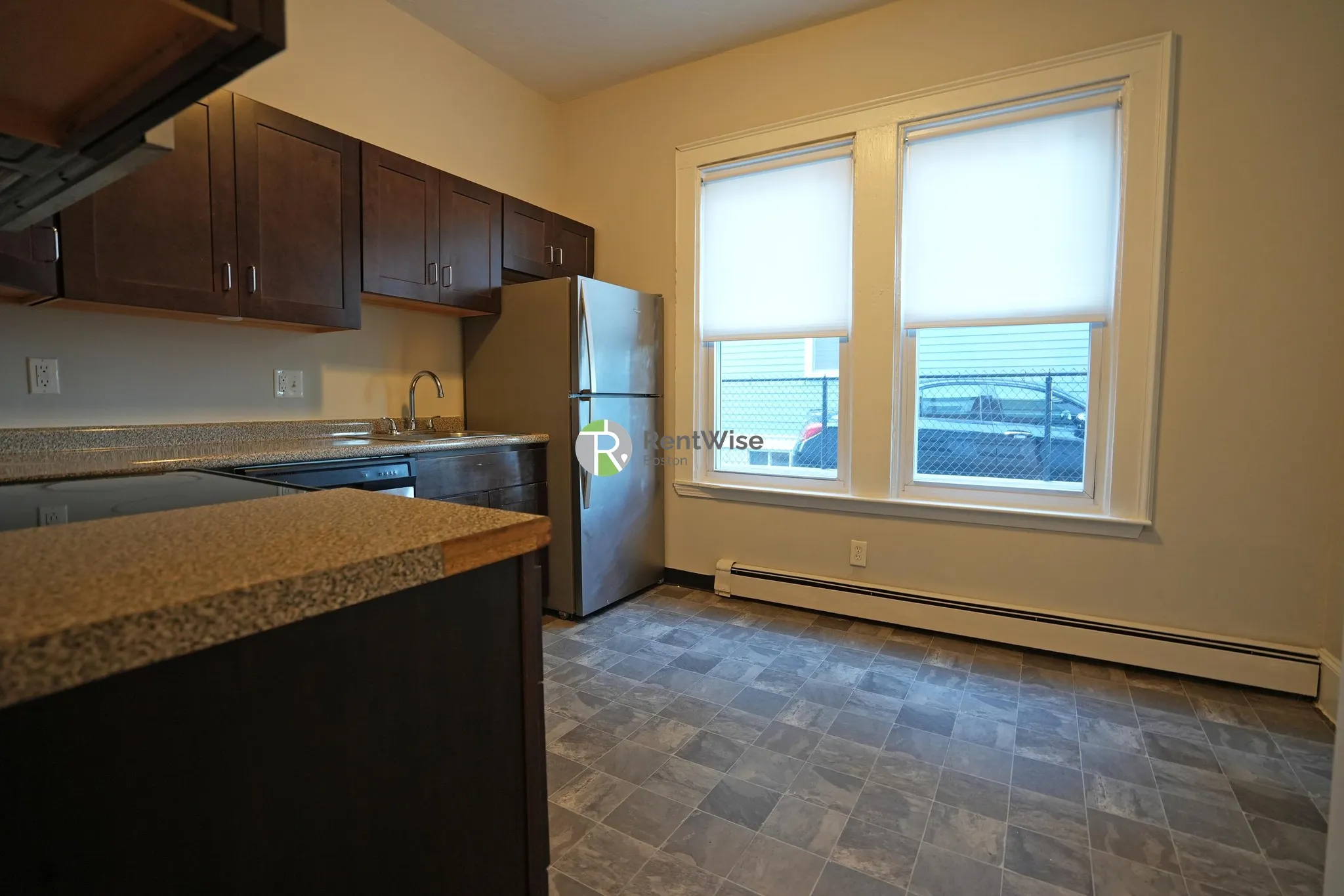4 bed, 2 bath apartment for rent at 172 Bigelow St Unit 1, Oak Square — photo 7 of 26