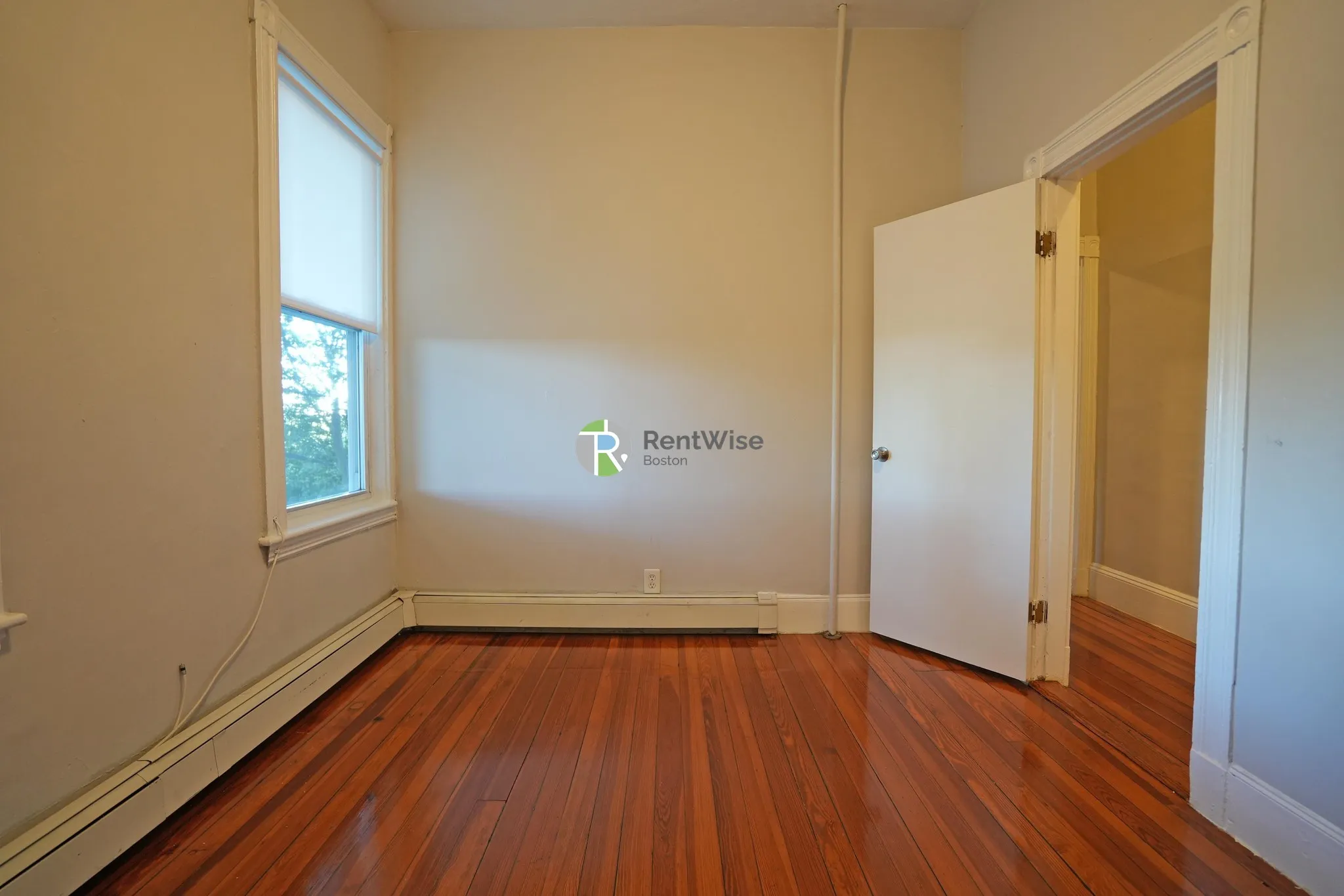 4 bed, 2 bath apartment for rent at 172 Bigelow St Unit 1, Oak Square — photo 18 of 26