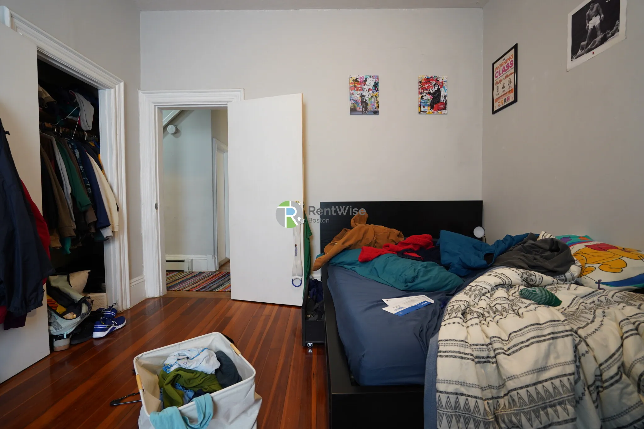 4 bed, 2 bath apartment for rent at 172 Bigelow St Unit 1, Oak Square — photo 8 of 23