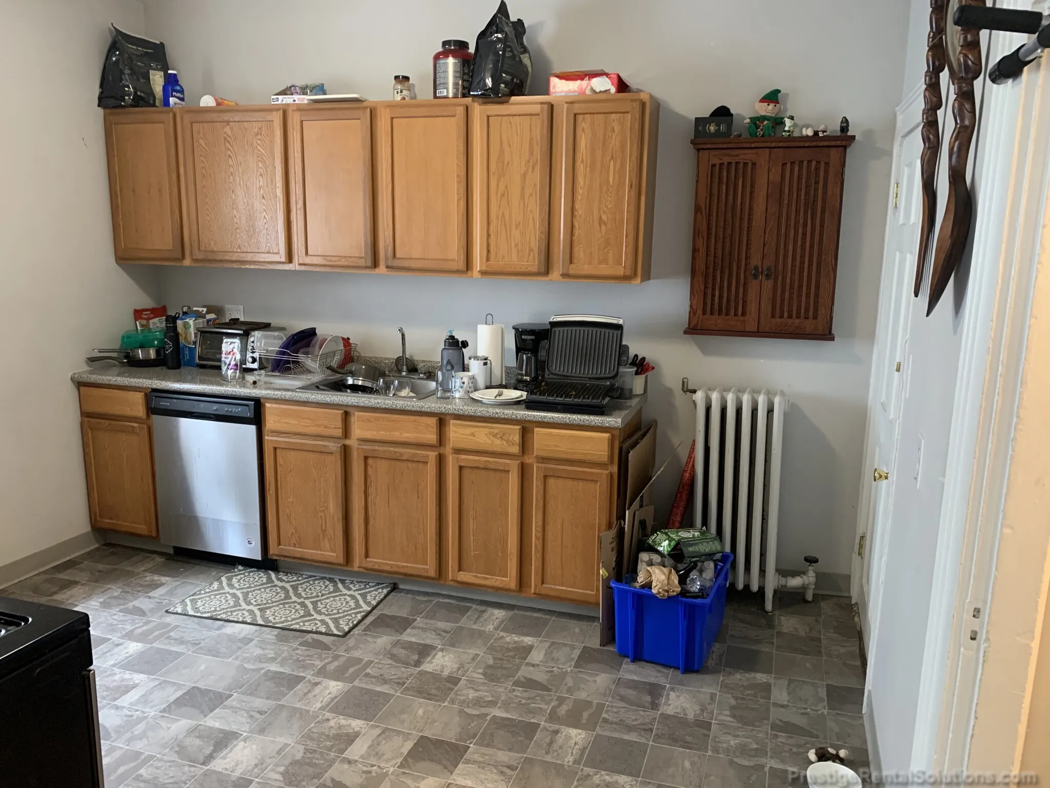 4 bed, 2 bath apartment for rent at 172 Bigelow St Unit 2, Oak Square — photo 23 of 42