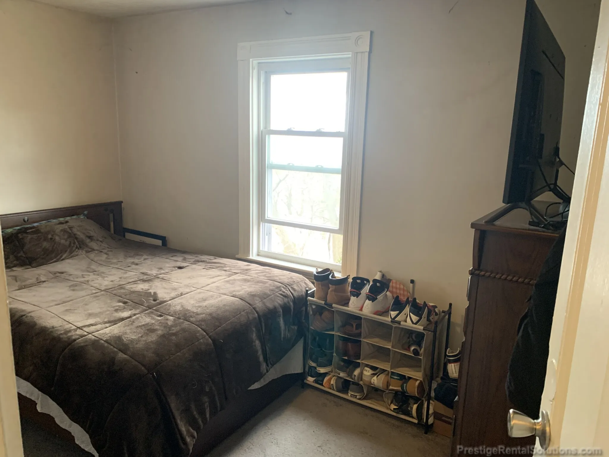 4 bed, 2 bath apartment for rent at 172 Bigelow St Unit 2, Oak Square — photo 33 of 42