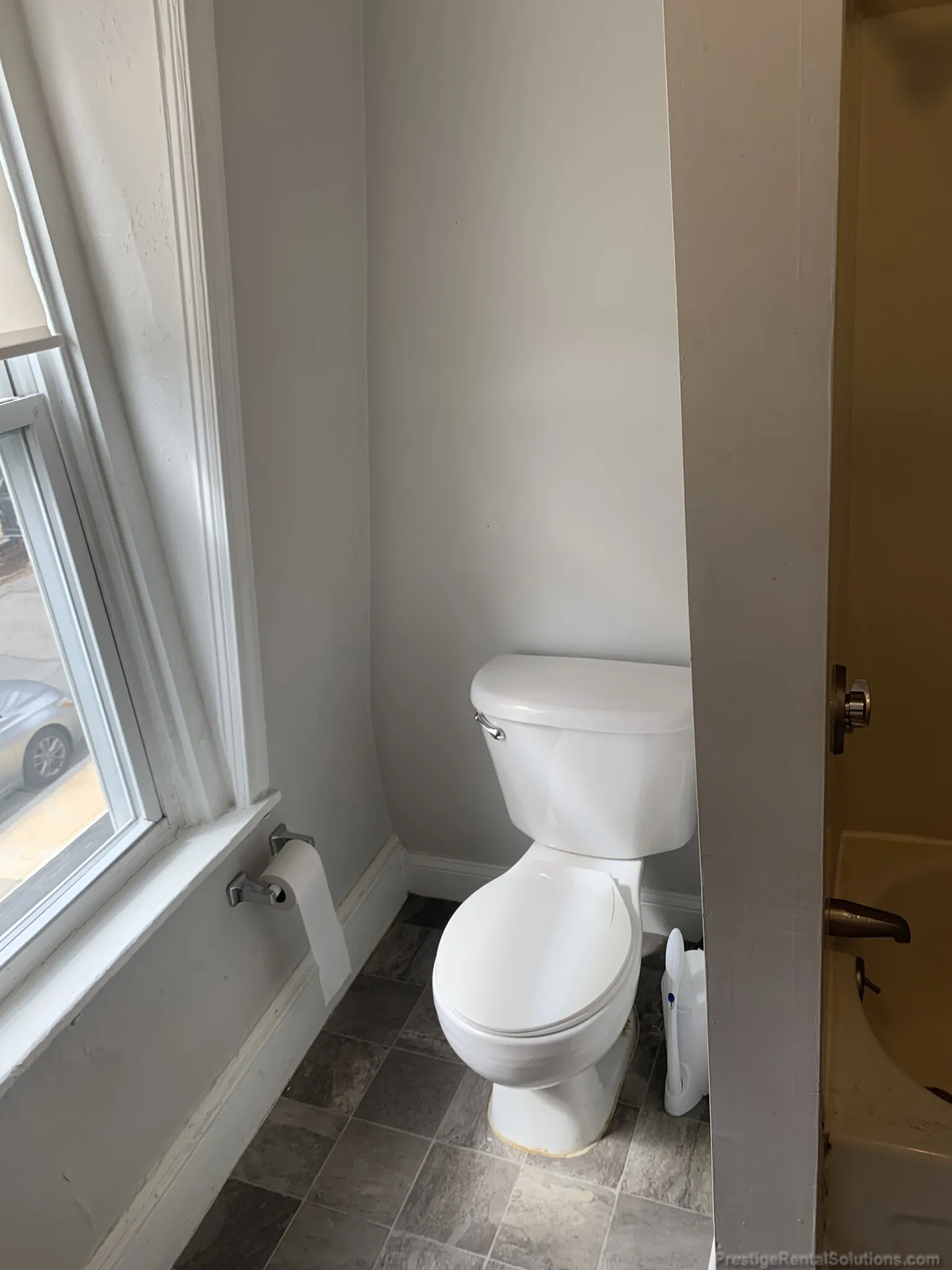 4 bed, 2 bath apartment for rent at 172 Bigelow St Unit 2, Oak Square — photo 36 of 42
