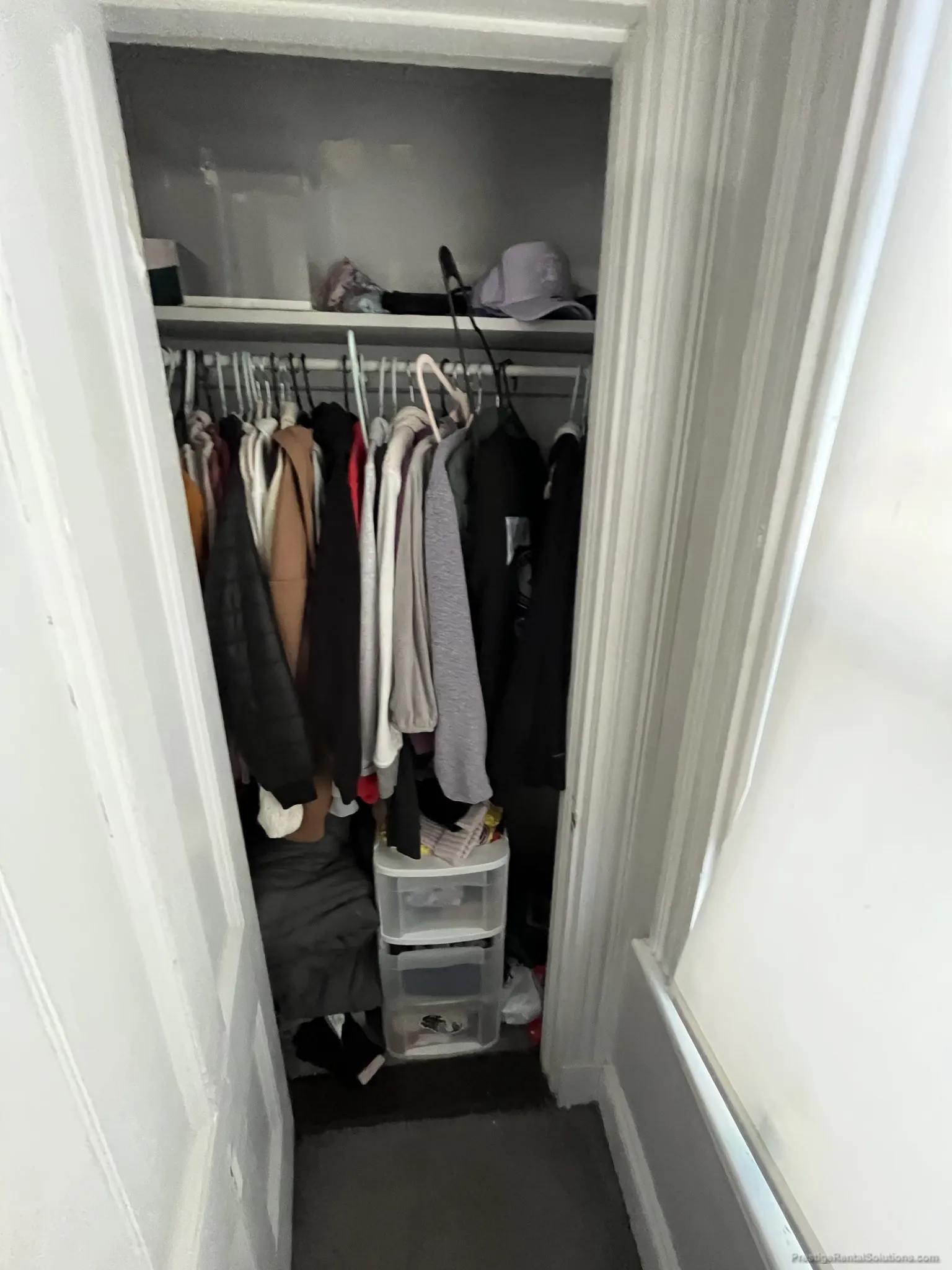 4 bed, 2 bath apartment for rent at 172 Bigelow St Unit 2, Oak Square — photo 13 of 42