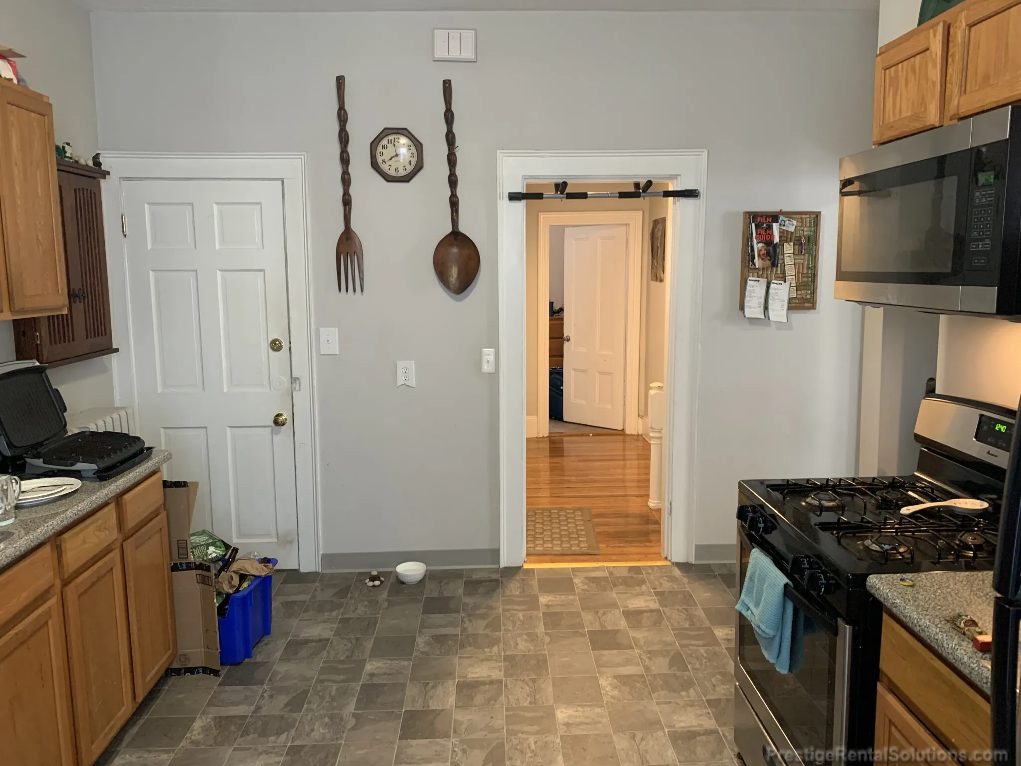 4 bed, 2 bath apartment for rent at 172 Bigelow St Unit 2, Oak Square — photo 22 of 42