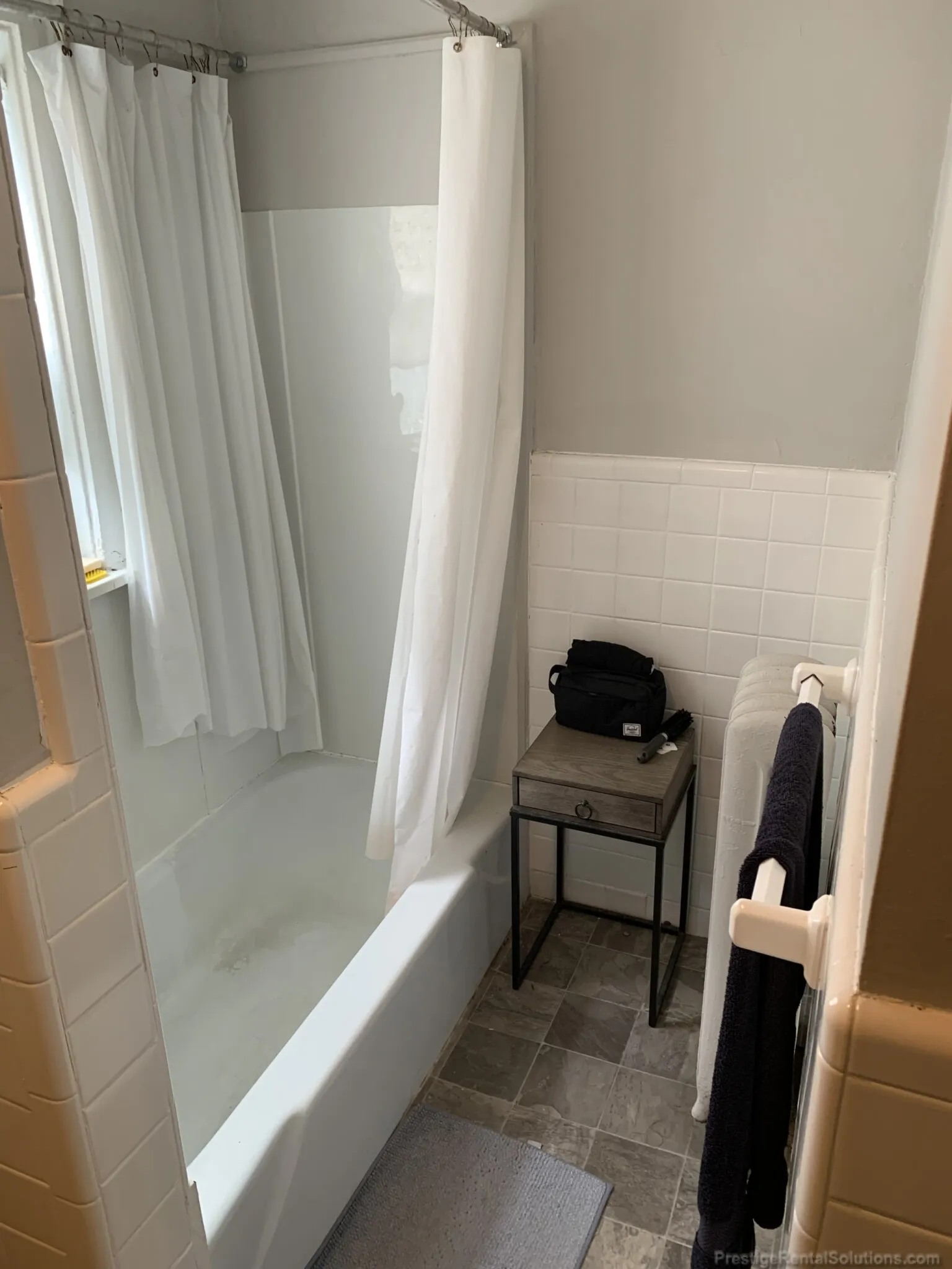 4 bed, 2 bath apartment for rent at 172 Bigelow St Unit 2, Oak Square — photo 32 of 42