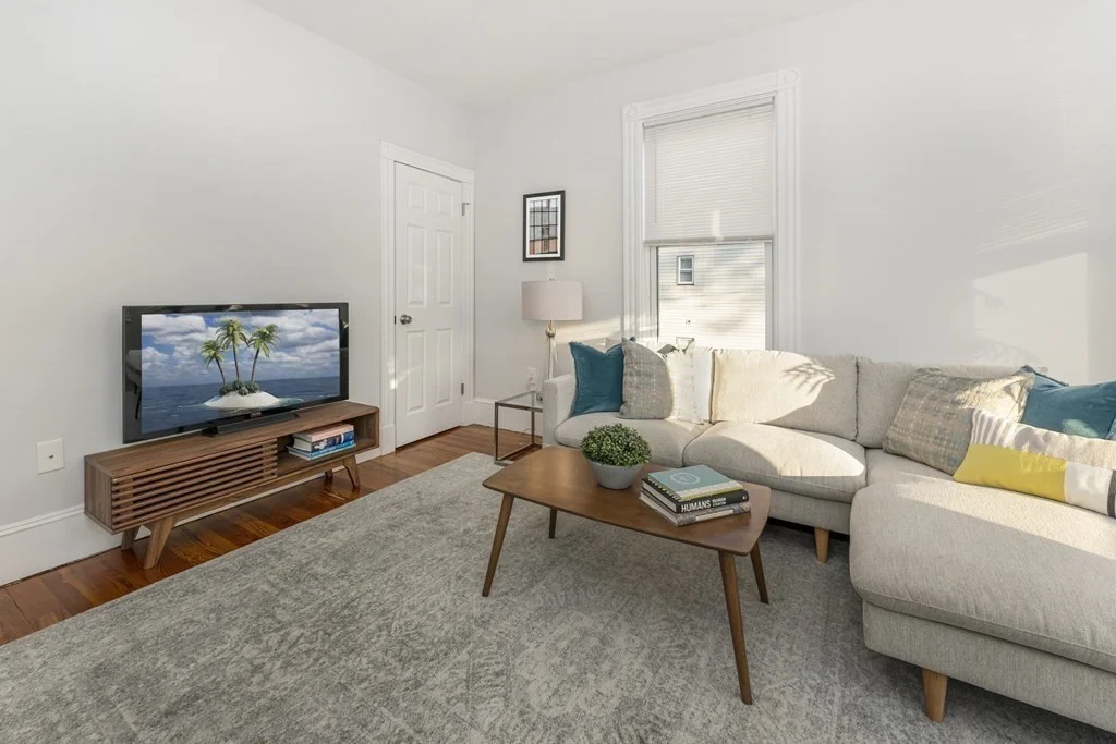 4 bed, 2 bath apartment for rent at 172 Boylston Unit 2, Jamaica Plain — photo 5 of 14