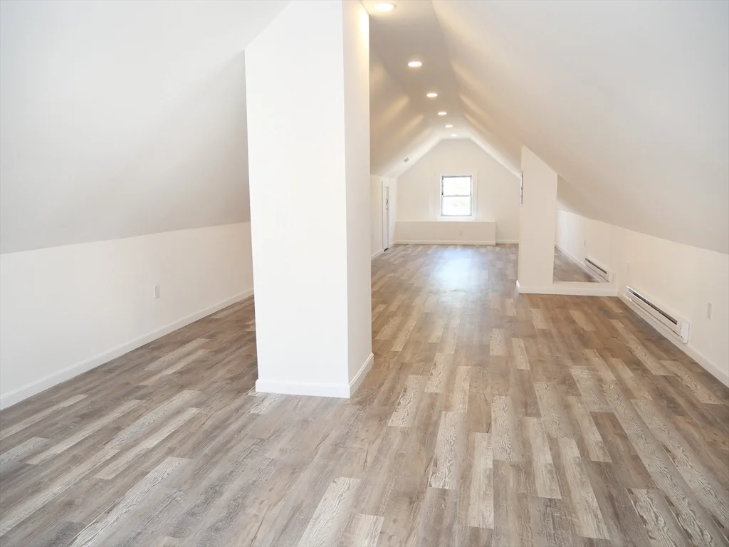 5 bed, 2 bath apartment for rent at 172 Boylston Unit 3, Jamaica Plain — photo 6 of 15