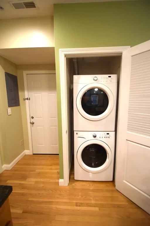 2 bed, 1 bath apartment for rent at 172 Cottage St Unit 3, East Boston — photo 11 of 16