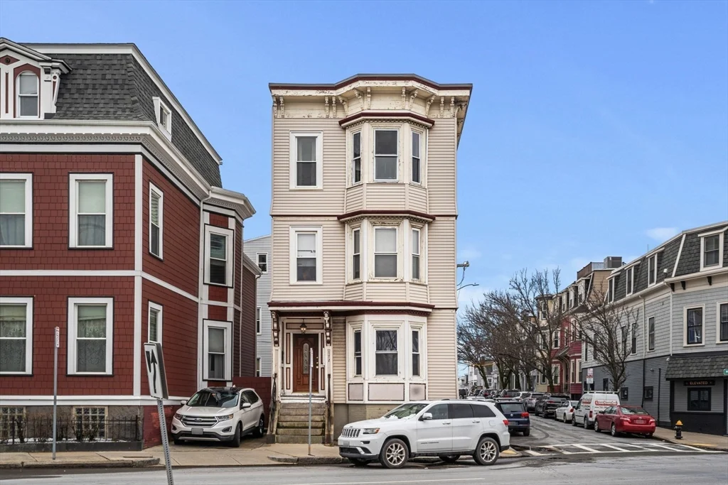 2 bed, 1 bath apartment for rent at 172 Dorchester St Unit 3, South Boston — photo 24 of 24