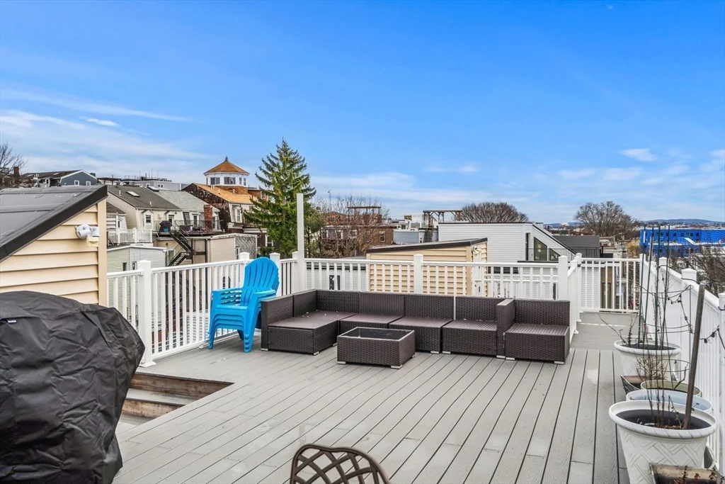 2 bed, 1 bath apartment for rent at 172 Dorchester St Unit 3, South Boston — photo 20 of 24