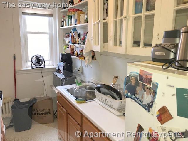 2 bed, 1 bath apartment for rent at 172 Maple St Unit 301, Malden Center — photo 7 of 12