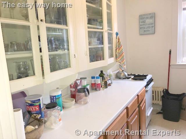 2 bed, 1 bath apartment for rent at 172 Maple St Unit 301, Malden Center — photo 6 of 12
