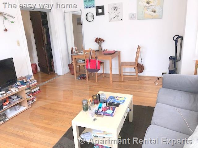 2 bed, 1 bath apartment for rent at 172 Maple St Unit 301, Malden Center — photo 2 of 12