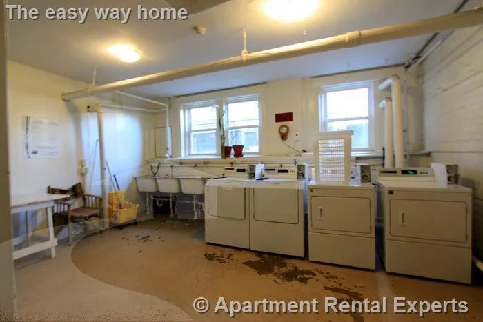 1 bed, 1 bath apartment for rent at 172 Maple St Unit 303, Malden Center — photo 11 of 12