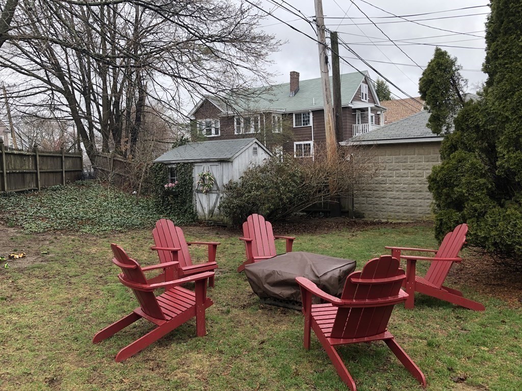 4 bed, 3 bath apartment for rent at 172 Maple St, West Roxbury — photo 15 of 16