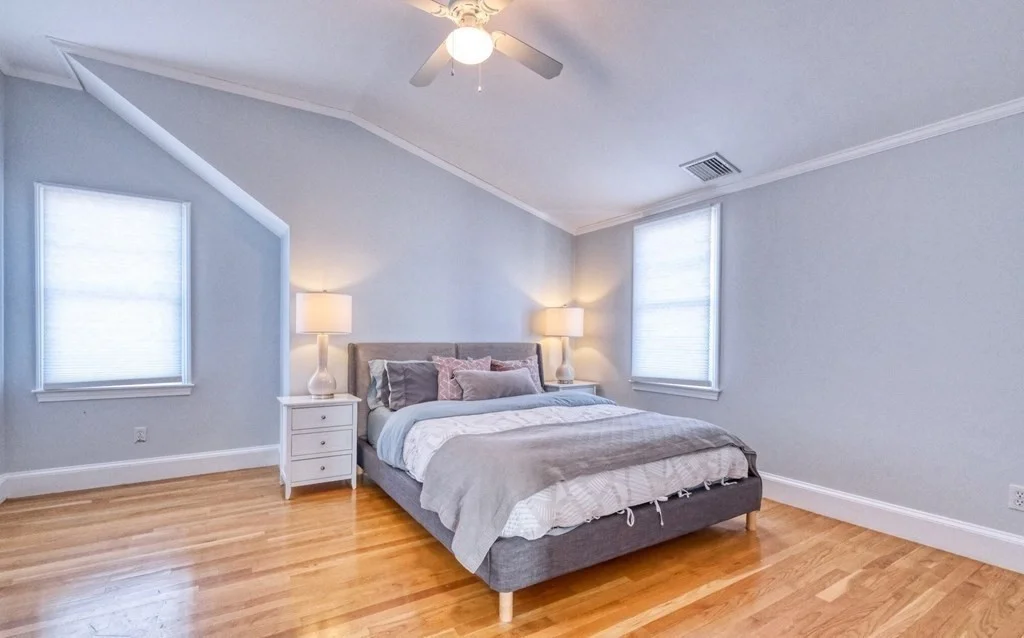 5 bed, 2 bath apartment for rent at 172 Marine Rd Unit 2, South Boston — photo 9 of 14
