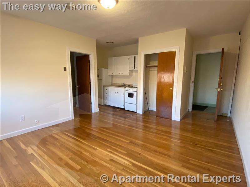 1 bed, 1 bath apartment for rent at 172 North Beacon St Unit 11, Brighton — photo 2 of 6