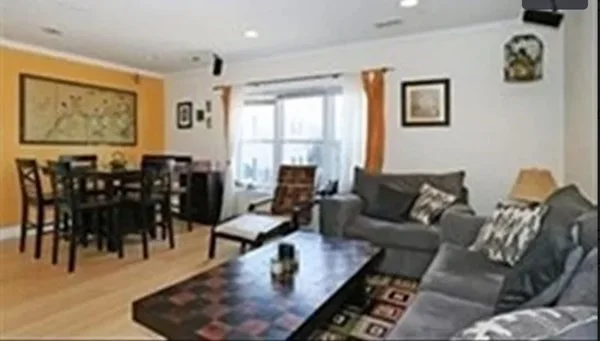 3 bed, 2 bath apartment for rent at 172 Newton St Unit 3, Brighton — photo 3 of 12