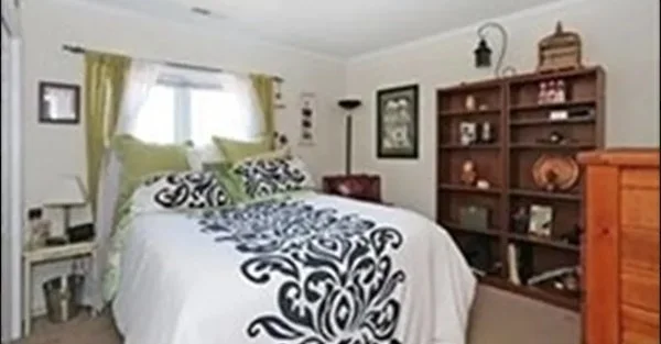 3 bed, 2 bath apartment for rent at 172 Newton St Unit 3, Brighton — photo 8 of 12
