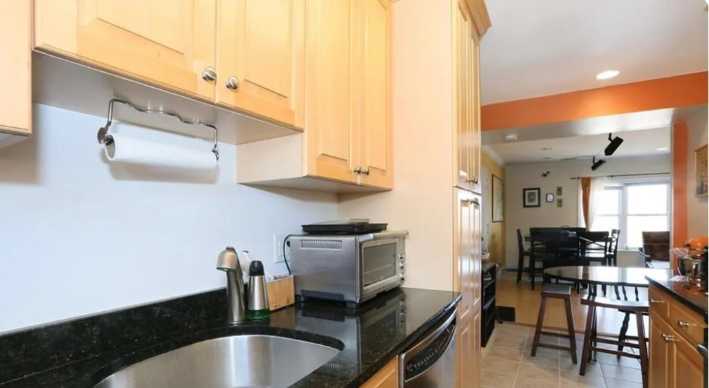 3 bed, 2 bath apartment for rent at 172 Newton St Unit 3, Brighton — photo 6 of 12