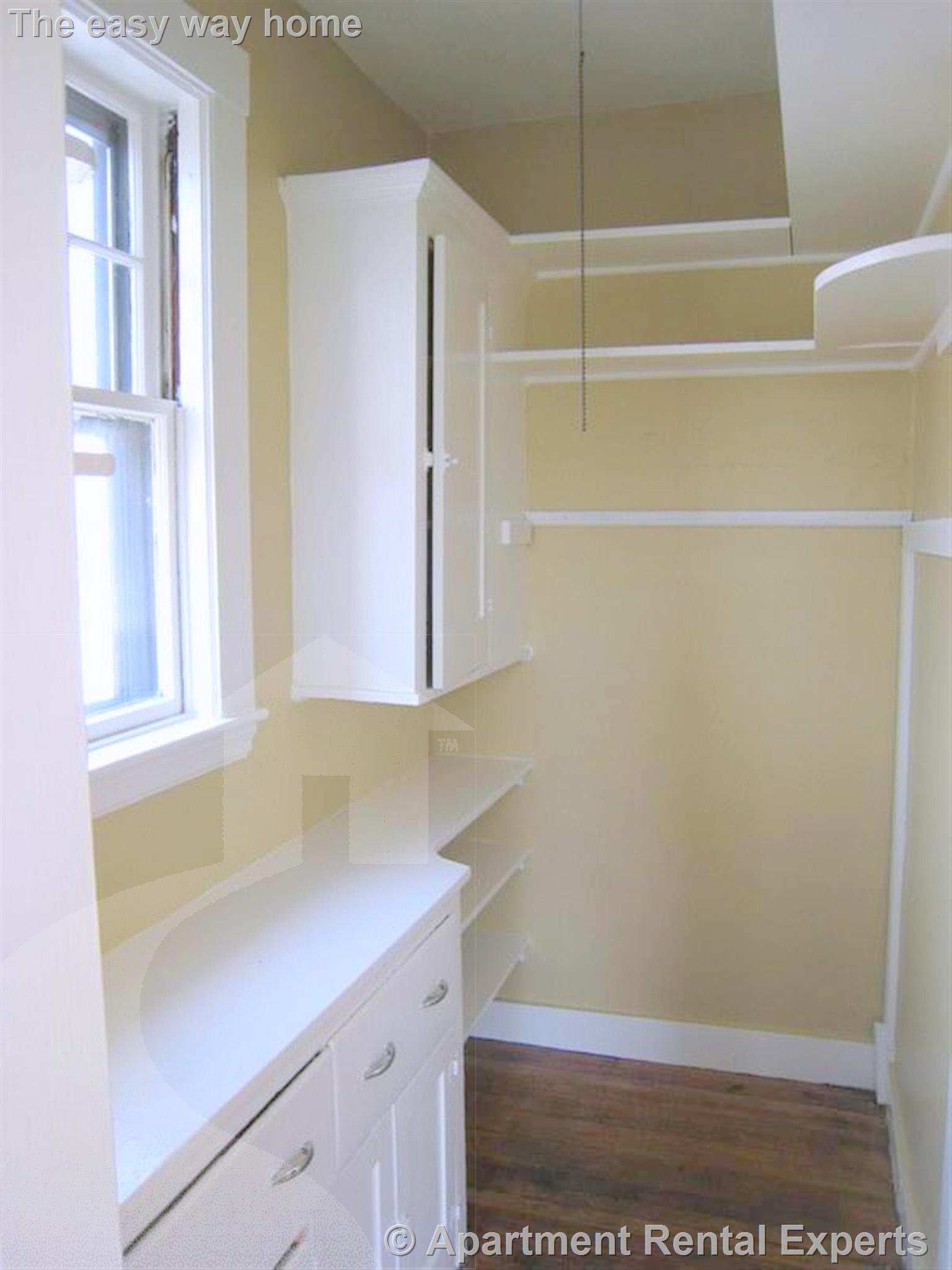 2 bed, 1 bath apartment for rent at 172 Norfolk St Unit 8, Central Square — photo 13 of 21