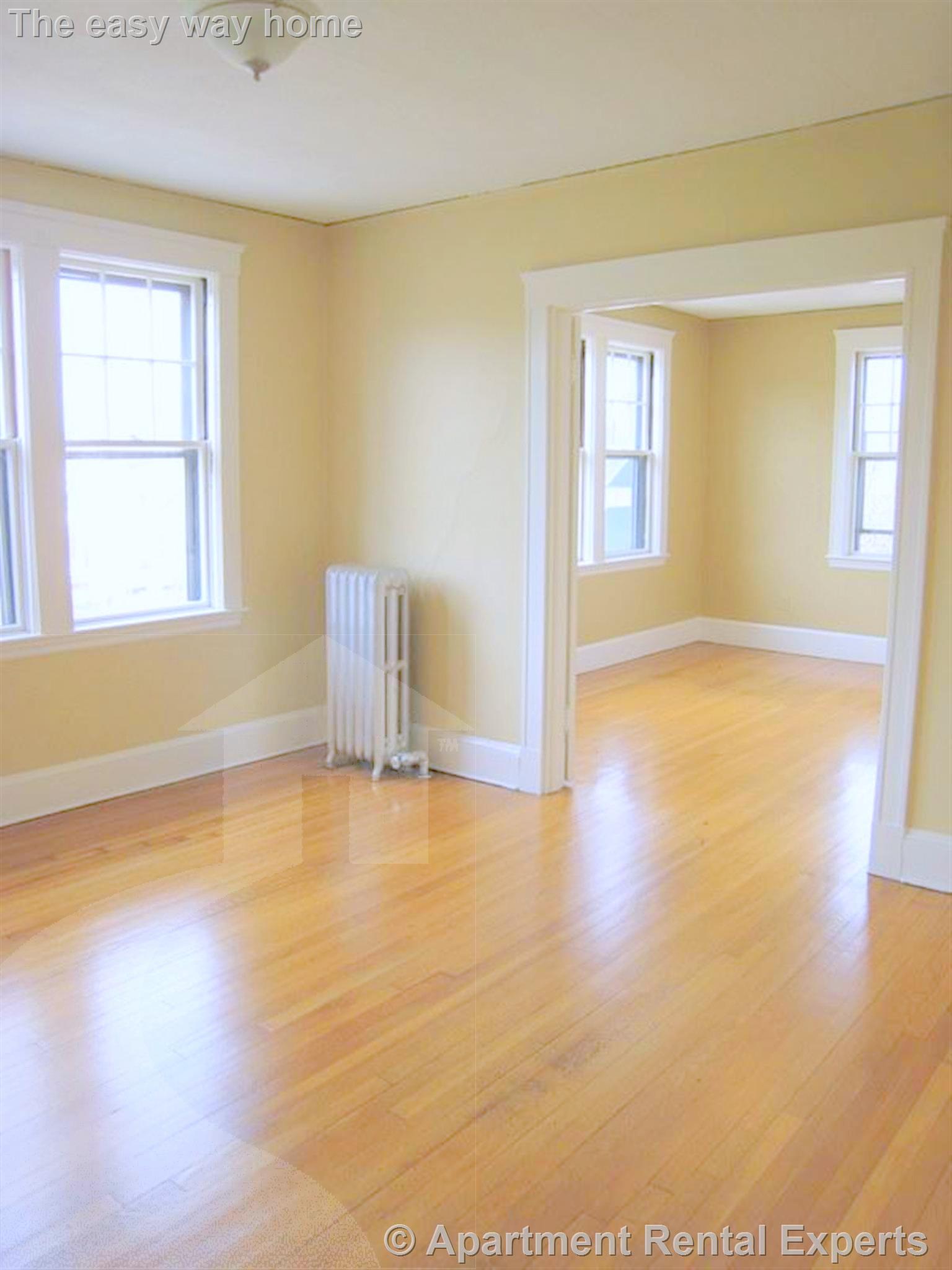 2 bed, 1 bath apartment for rent at 172 Norfolk St Unit 8, Central Square — photo 2 of 21