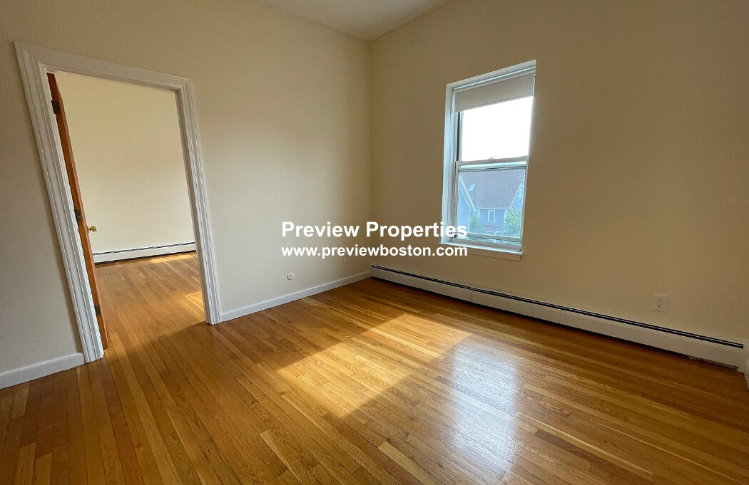 1 bed, 1 bath apartment for rent at 172 North Beacon St Unit 12P, Brighton — photo 2 of 10