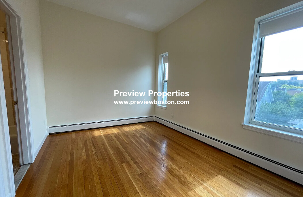1 bed, 1 bath apartment for rent at 172 North Beacon St Unit 12P, Brighton — photo 6 of 10