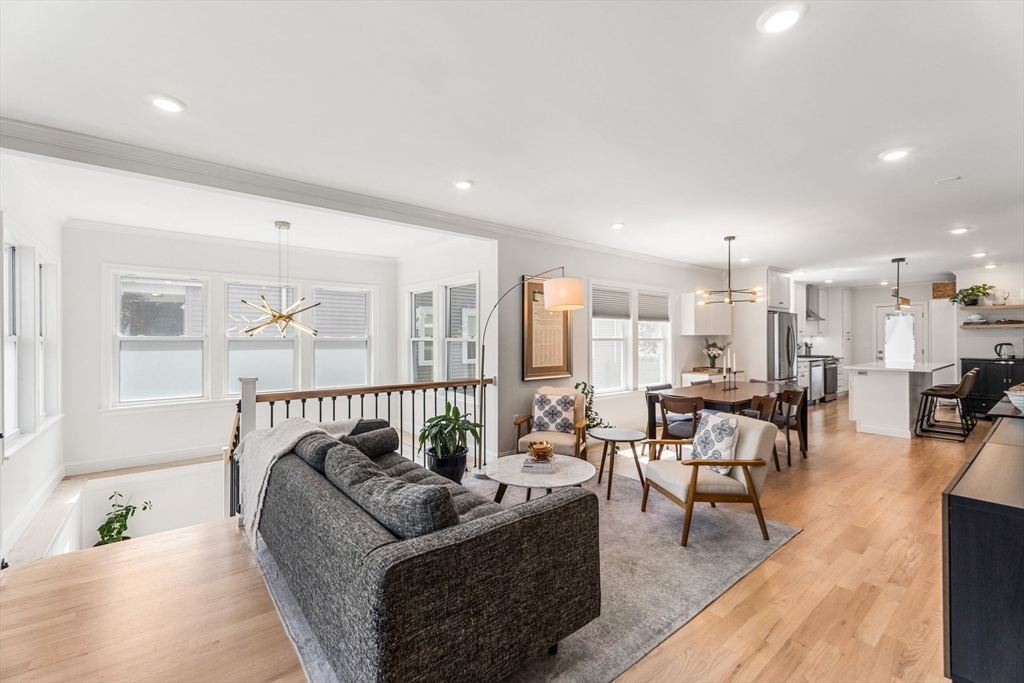 3 bed, 3 bath apartment for rent at 172 Orchard St Unit 172, Watertown — photo 1 of 30