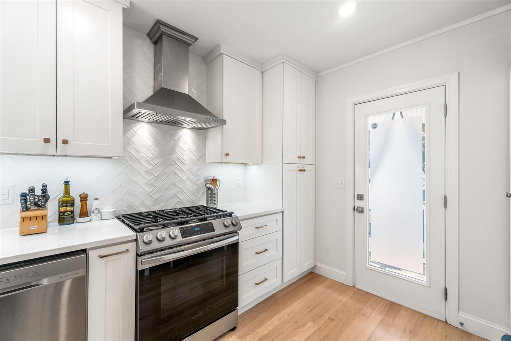 3 bed, 3 bath apartment for rent at 172 Orchard St Unit 172, Watertown — photo 7 of 30