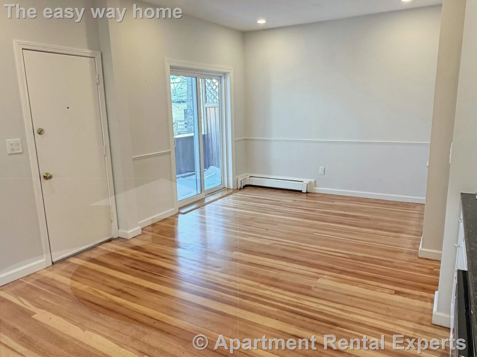 2 bed, 1 bath apartment for rent at 172 Putnam Ave Unit 2, Riverside — photo 5 of 12
