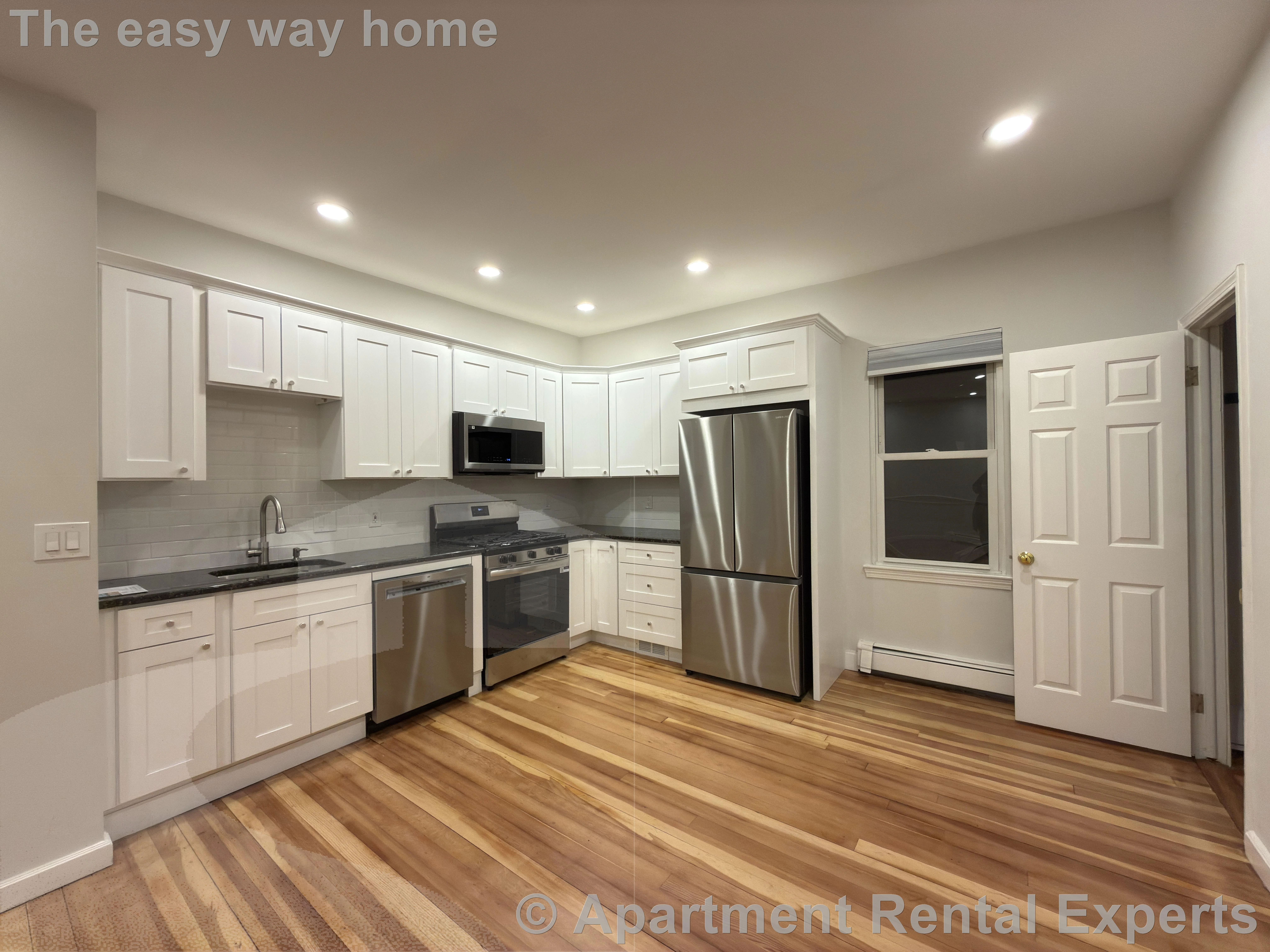 2 bed, 1 bath apartment for rent at 172 Putnam Ave Unit 2, Riverside — photo 1 of 12