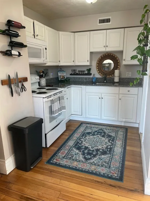 1 bed, 1 bath apartment for rent at 172 Sumner St Unit 1, East Boston — photo 4 of 14