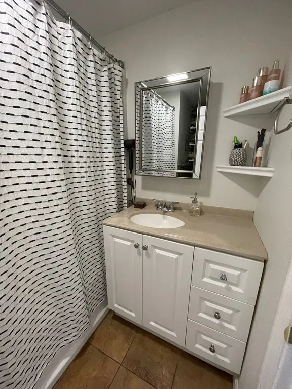 1 bed, 1 bath apartment for rent at 172 Sumner St Unit 1, East Boston — photo 7 of 14