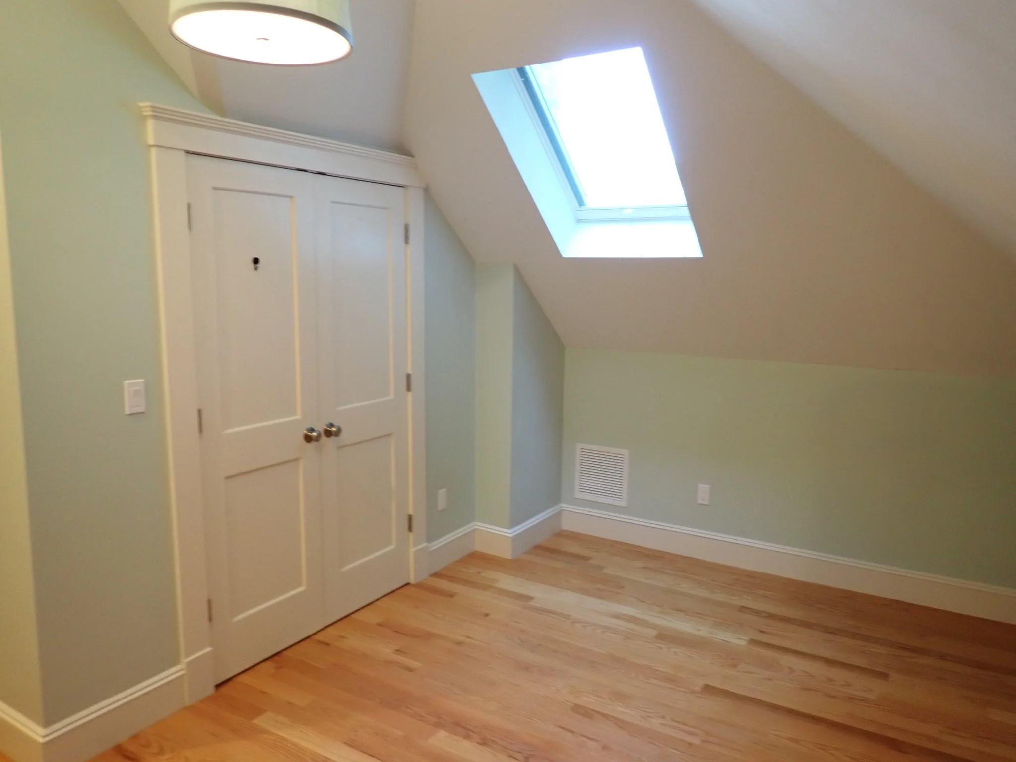 4 bed, 2 bath apartment for rent at 172 Weston St Unit 2, Waltham — photo 26 of 33