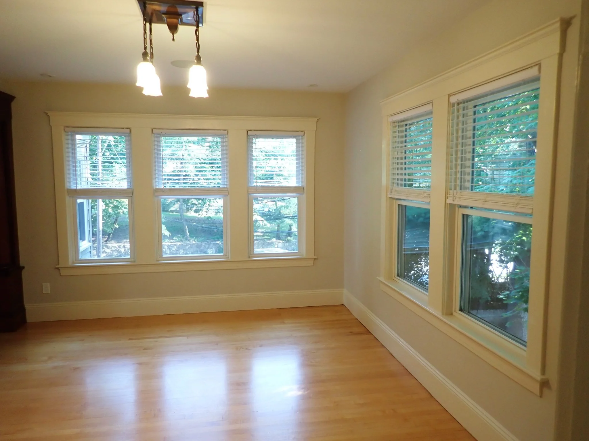 4 bed, 2 bath apartment for rent at 172 Weston St Unit 2, Waltham — photo 11 of 33