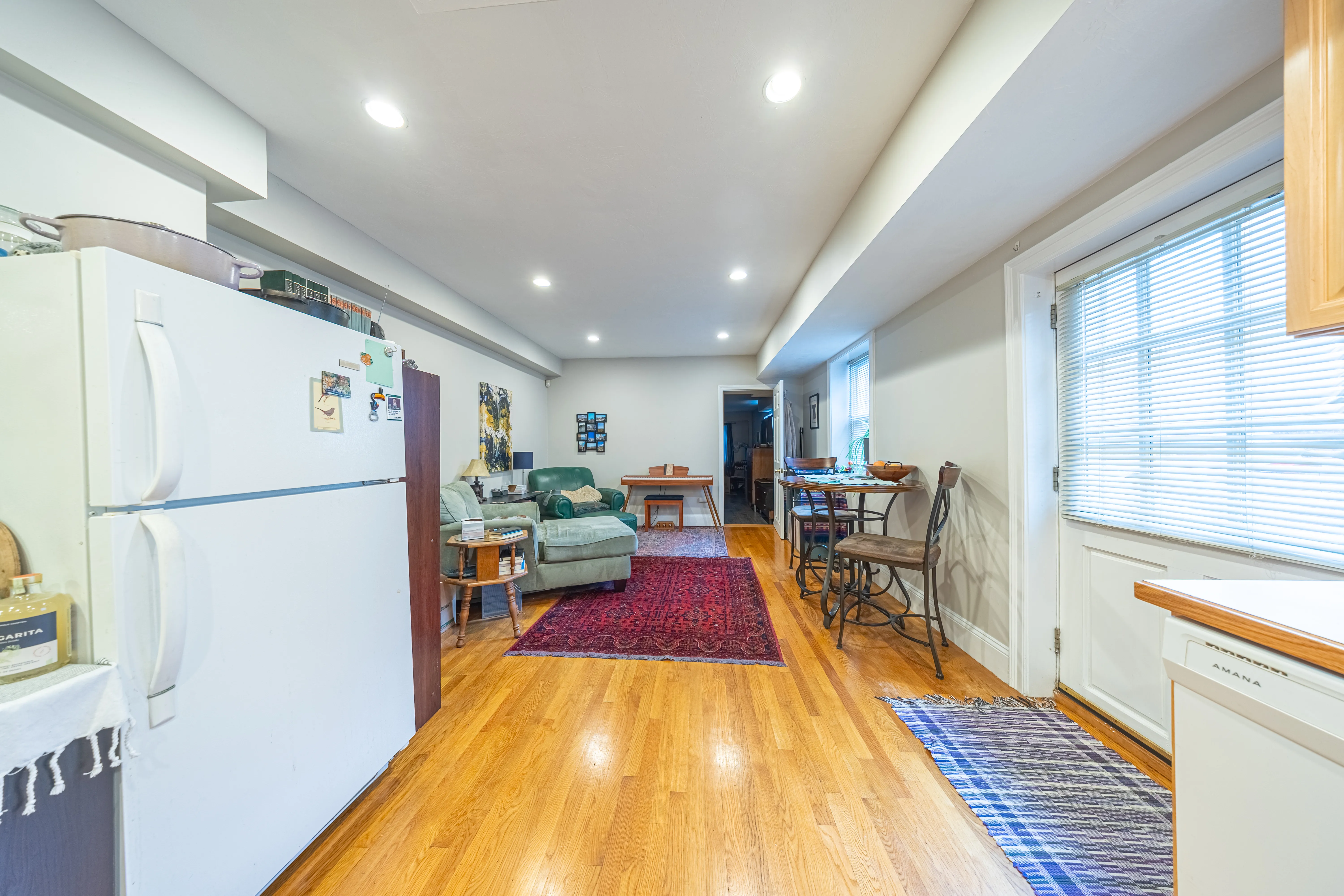 2 bed, 2 bath apartment for rent at 1720 Beacon St Unit 1, Brookline — photo 9 of 15