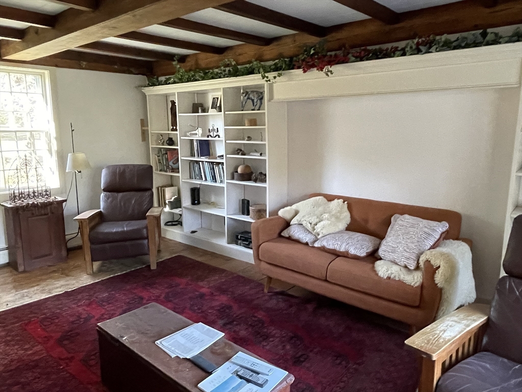 4 bed, 2 bath apartment for rent at 1720 Main Rd Unit Summer, Westport Point — photo 9 of 19