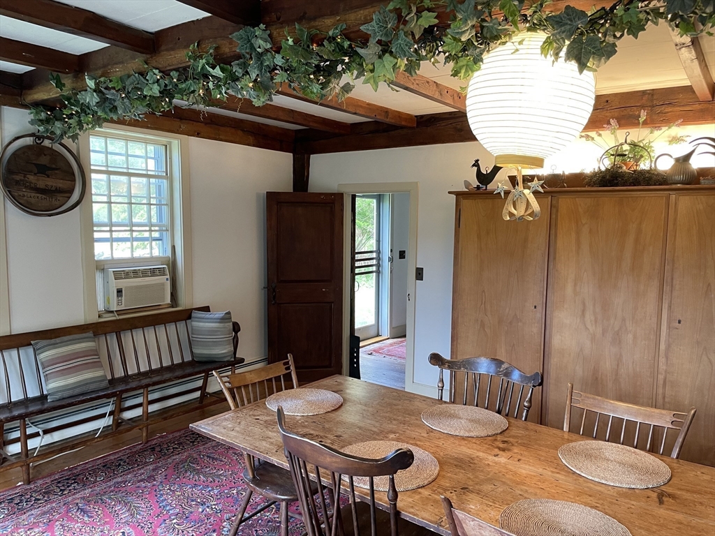 4 bed, 2 bath apartment for rent at 1720 Main Rd Unit Summer, Westport Point — photo 8 of 19