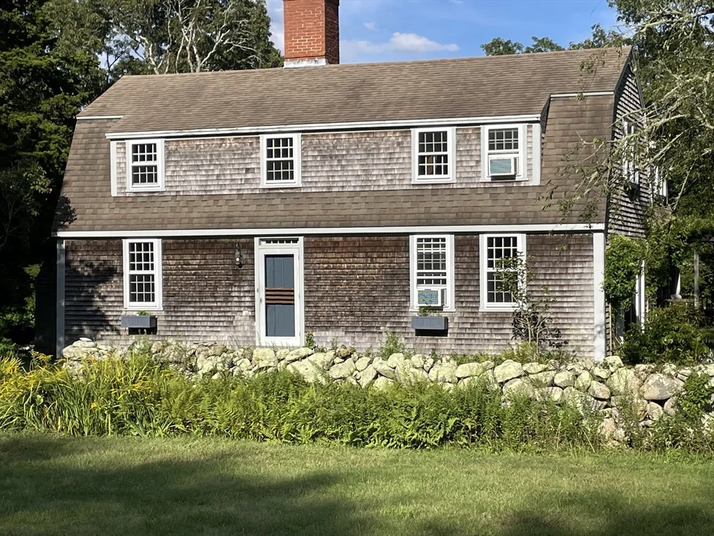 4 bed, 2 bath apartment for rent at 1720 Main Rd Unit WINTER, Westport Point