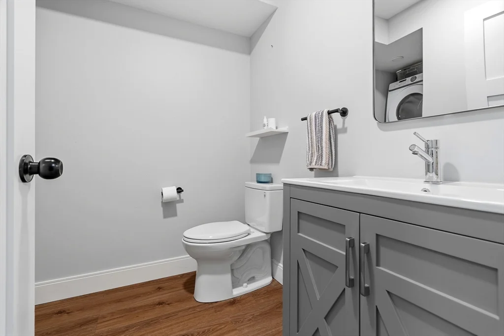 2 bed, 2 bath apartment for rent at 1721 Centre St Unit 304 R, West Roxbury — photo 27 of 33