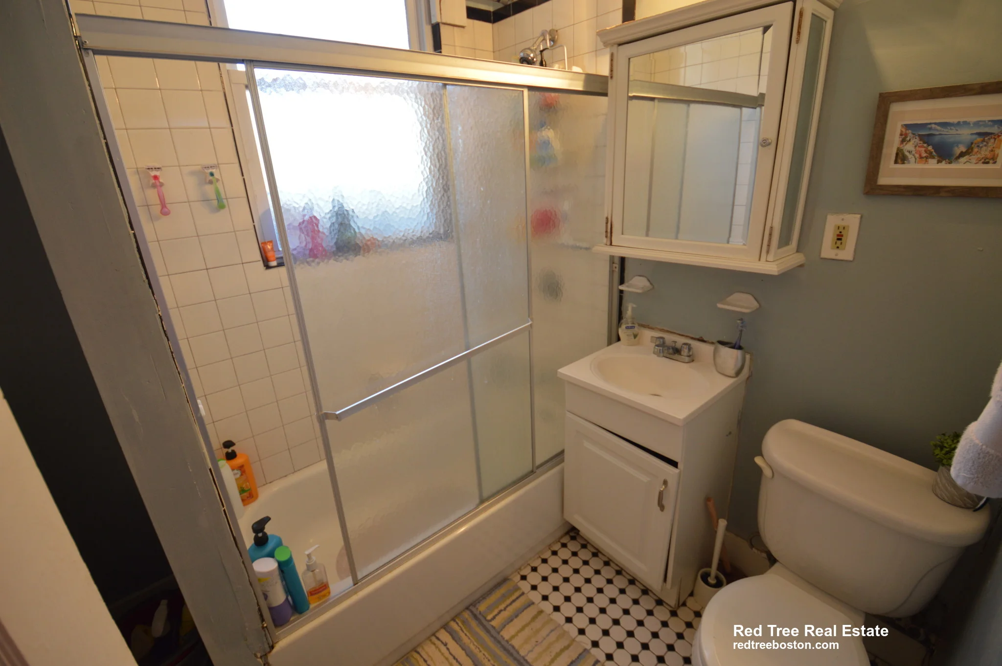 3 bed, 1.5 bath apartment for rent at 1721 Commonwealth Ave Unit 1 COPY, Brighton — photo 17 of 19