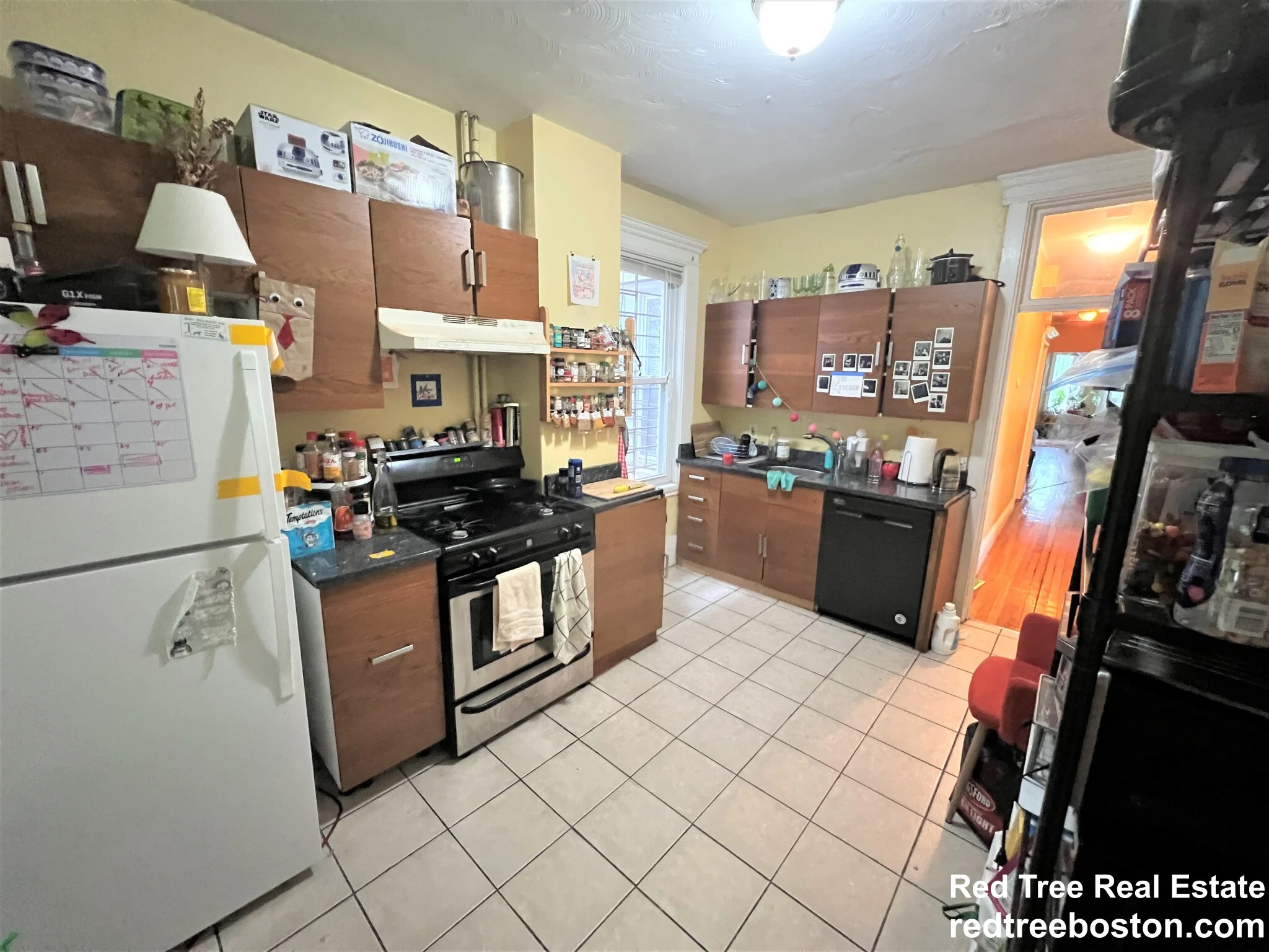 3 bed, 1.5 bath apartment for rent at 1721 Commonwealth Ave Unit 1 COPY, Brighton — photo 3 of 19