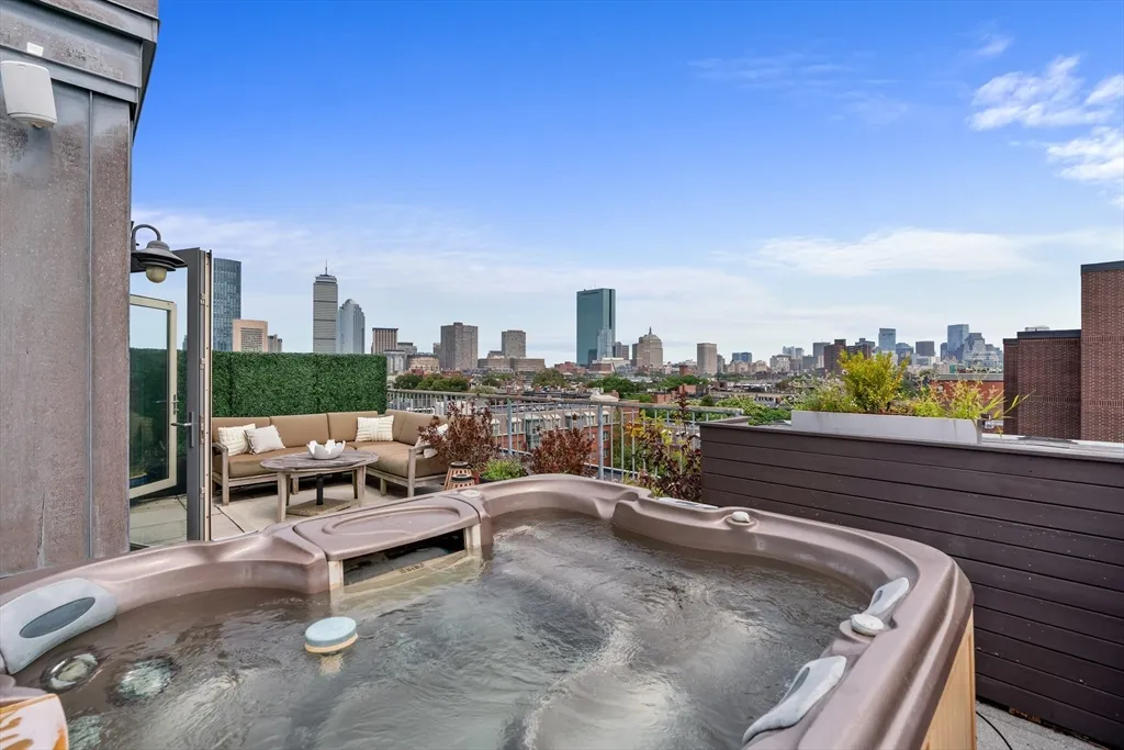 2 bed, 2 bath apartment for rent at 1721 Washington St Unit 610, South End — photo 35 of 40