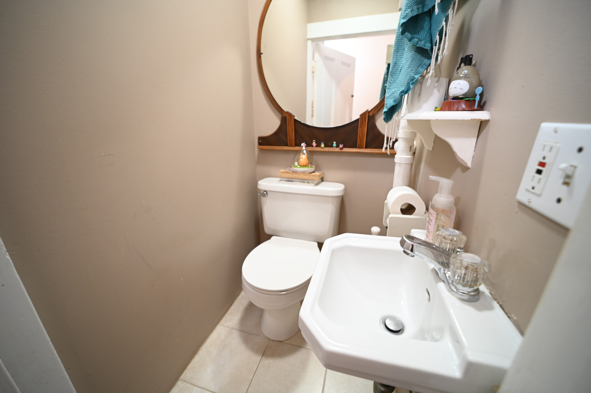 3 bed, 1.5 bath apartment for rent at 1722 Beacon St Unit 1, Washington Square — photo 6 of 17